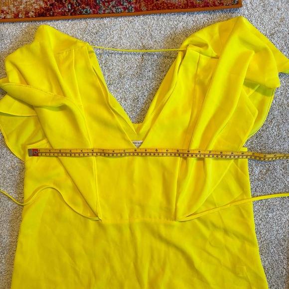 River Island Yellow Deep V Front & Back Neck Butterfly Sleeve Top Size UK16 US12 - Picture 8 of 8